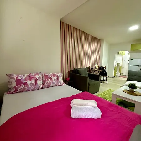 Lilly Apartment *